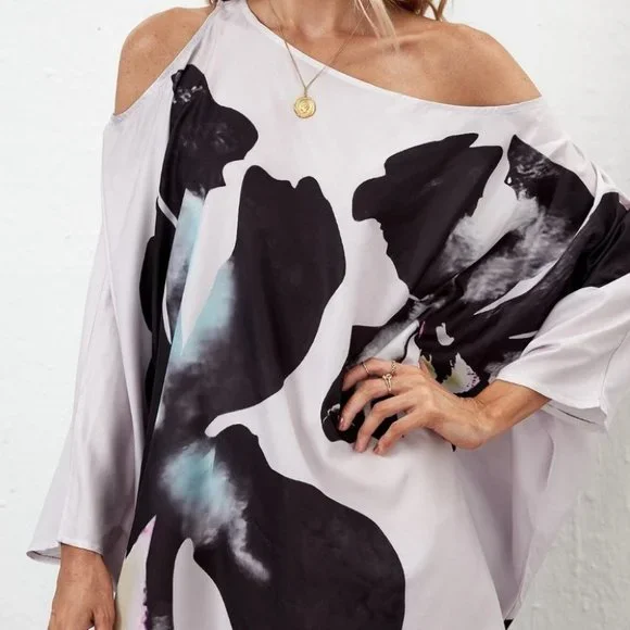 Cut Out Asymmetrical Hem Dress Floral - Picture 3 of 5